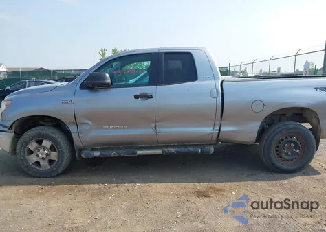 2012 Toyota Tundra Grade 5.7L V8 from USA, damaged, VIN 5TFUY5F18CX213152